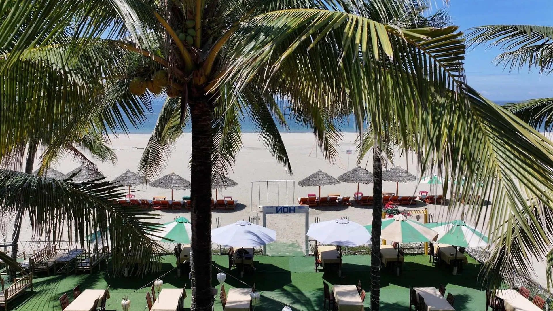 Hoi An Beachfront Hotel