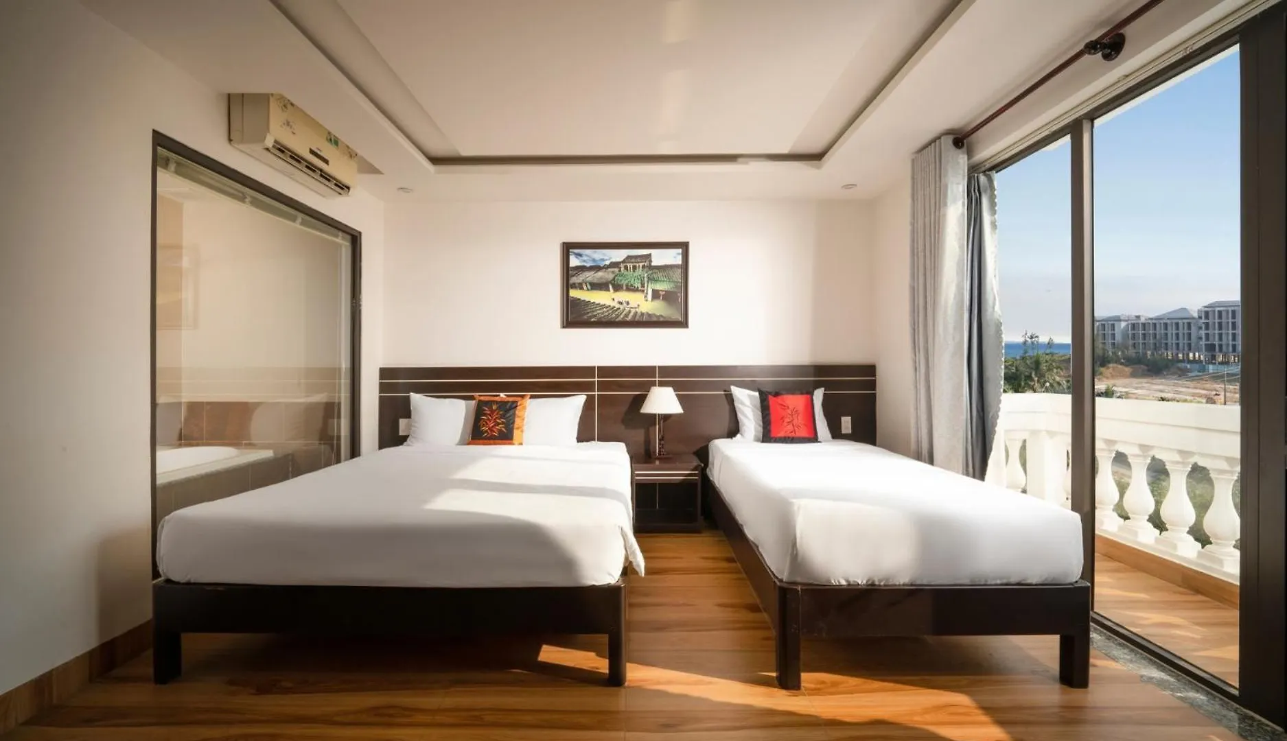 Hoi An Beachfront Hotel